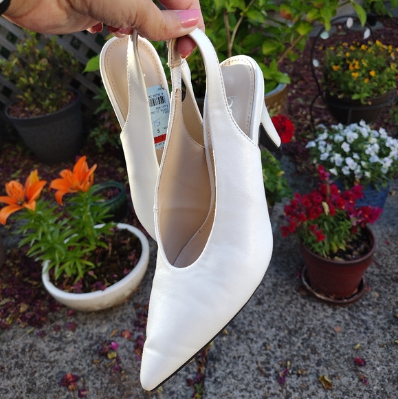 Bar III Tanya Slingback - Picture 2 of 11